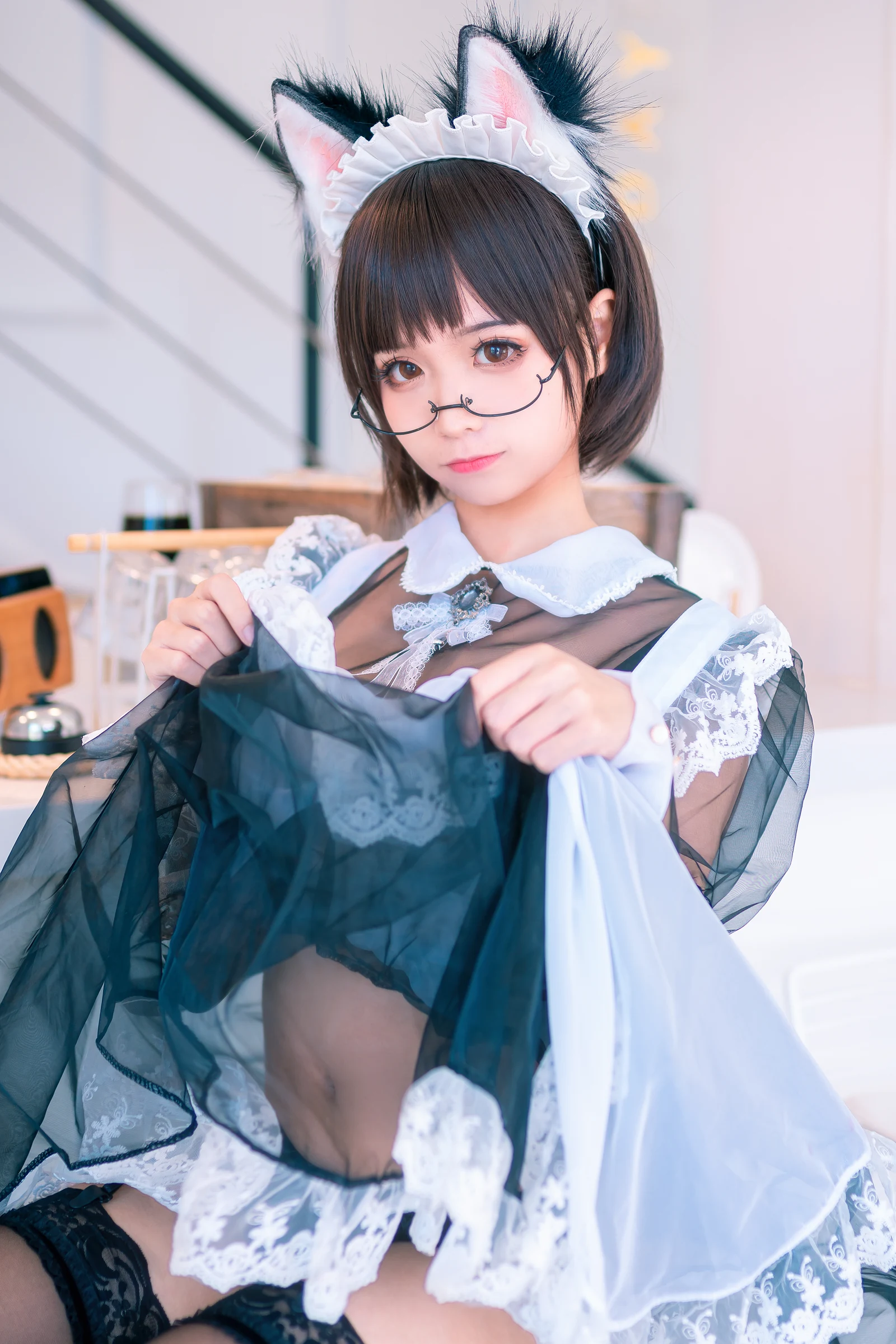 女仆萝莉 (23)